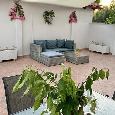 Patras Golden Suite Buitenkant foto