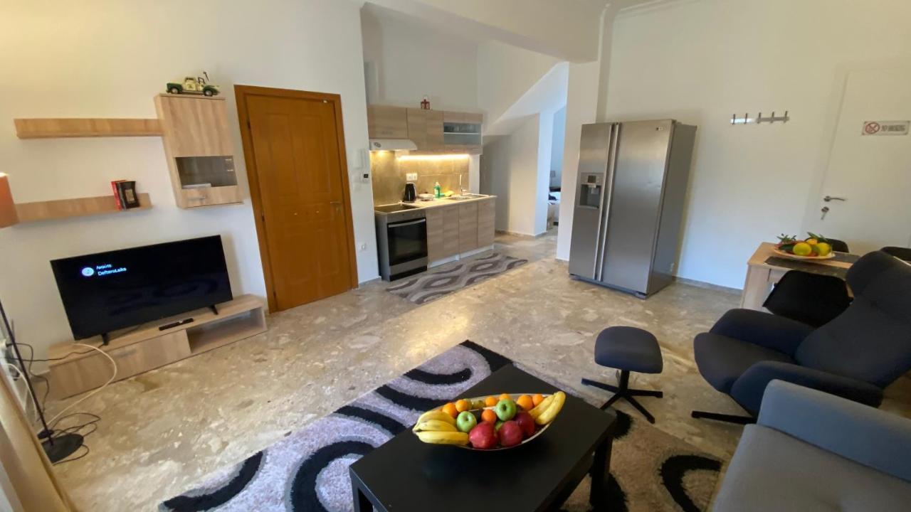 Patras Golden Suite Buitenkant foto