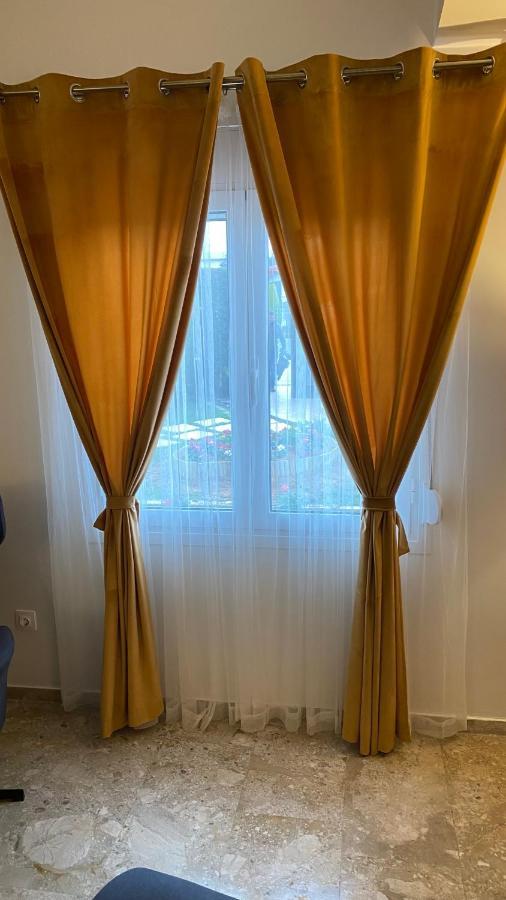 Patras Golden Suite Buitenkant foto